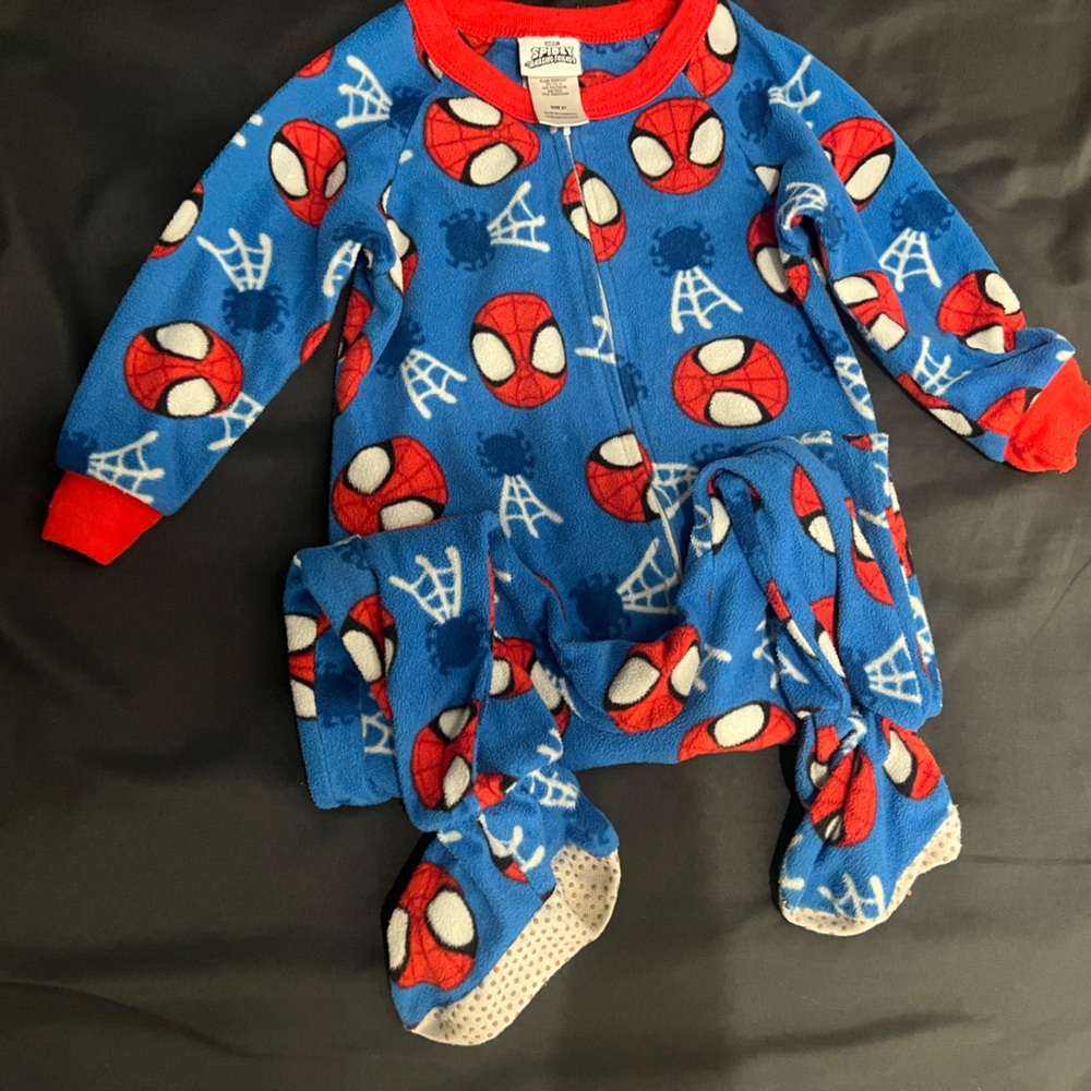 Footed pajamas